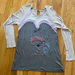 Lightweight unique boutique top